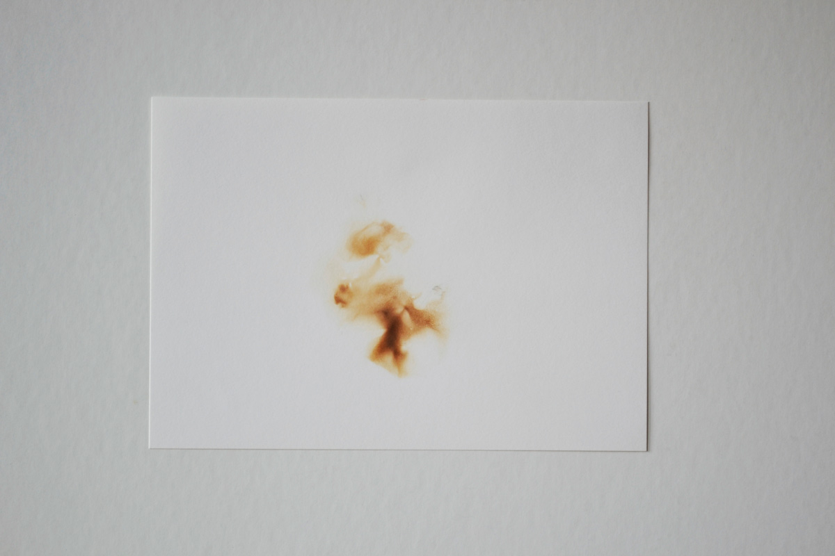 ohne Titel, 2012, 21 x 29,7 cm, Feuer auf Papier
